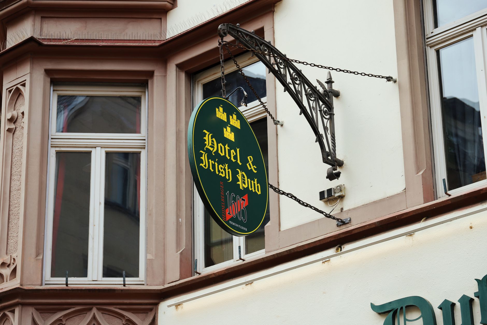 The Death of the British Pub: Why a Cherished Institution Is Closing at a Rate No Policy Seems Able to Stop